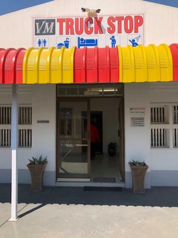 Vm Truck Stop - Shell Hotel Estcourt Exterior foto